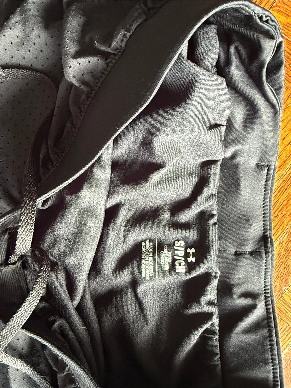 Under Armour men’s 2” Black Running Shorts